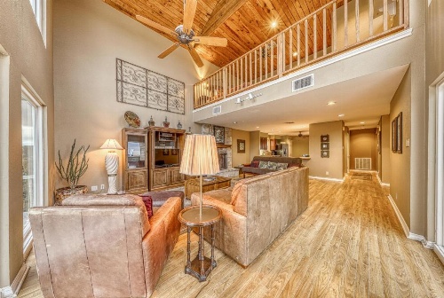 Hilltop Acres image 11