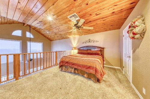 Hilltop Acres image 12