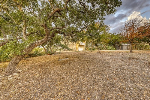 Hilltop Acres image 4