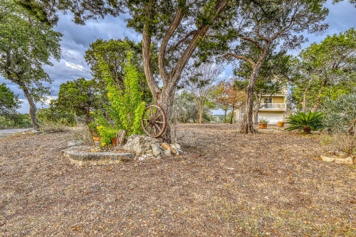 Hilltop Acres image 8